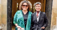 La senadora Angélica Lozano y su esposa la exalcaldesa Claudia López.