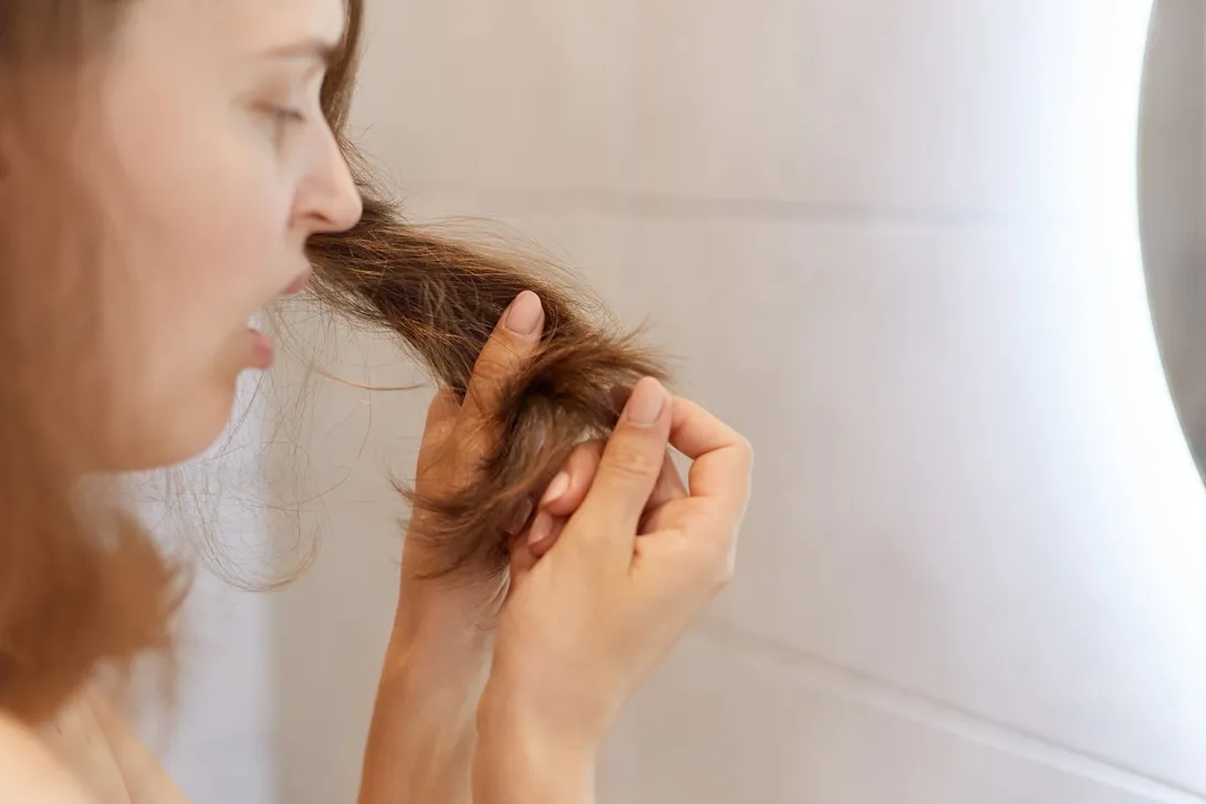 Cabello opaco: causas y la clave para recuperar su brillo