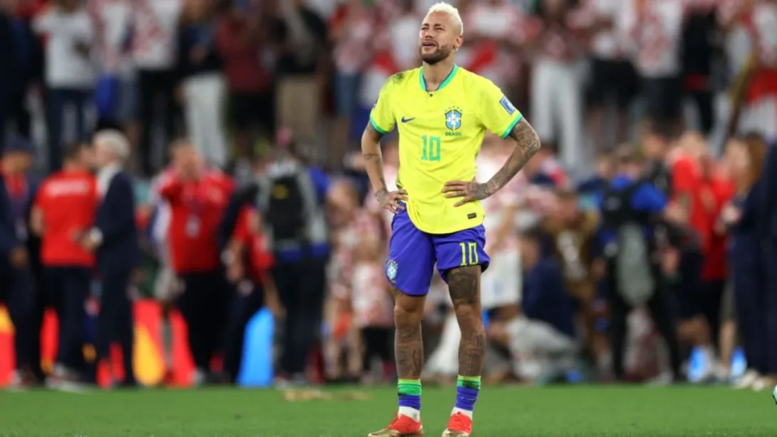 César Augusto Londoño critica a David González por pocos minutos de Falcao en Millonarios frente a Once Caldas en Copa Sudamericana.