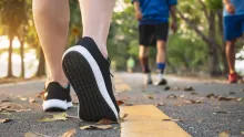 Mejoran la calidad de vida, el equilibrio, la flexibilidad y el rendimiento general en las actividades cotidianas, según profesor de Harvard.