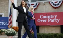 Kamala Harris busca apoyo entre republicanos tradicionales en Wisconsin con Liz Cheney, enfrentando la polarización y el legado de Trump.