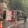 Un accidente ocurrió en la vía Cúcuta-Pamplona, en la que una mujer murió y hubo 21 heridos luego de que un bus volcó en carretera.