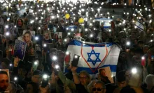 En Buenos Aires, manifestantes conmemoran el ataque de Hamás y rinden homenaje a las víctimas, con apoyo del presidente Javier Milei.