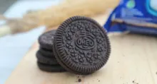 Oreo publicó una serie de imágenes en diferentes ciudades de España en la que le dice "adiós" a los consumidores. 