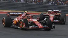 Ferrari hizo el uno y dos en Estados Unidos. A Norris lo penalizaron tras superar a Verstappen.