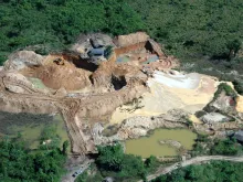 La minería ilegal es uno de los flagelos ambientales que más afectan la biodiversidad de Colombia.