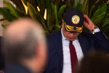 El presidente colombiano Gustavo Petro participa en la visita oficial del presidente brasileño Lula da Silva a Bogotá, Colombia, el 17 de abril de 2024. (Foto de Sebastian Barros/NurPhoto vía Getty Images)