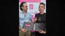 Rigoberto Urán junto al Alcalde de Medellín, Federico Gutiérrez, explicando el recorrido de su Giro de Rigo.