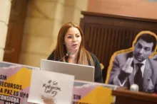 La representante a la Cámara Ingrid Aguirre hizo un fuerte reclamo al presidente de la corporación por el trámite de un proyecto.