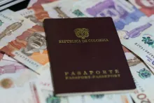 ¿Puede viajar con un pasaporte en mal estado?