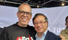 Alfredo Saade y Gustavo Petro en un debate organizado por SEMANA en 2022.