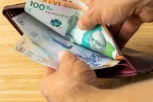 Atraer dinero con trucos efectivos y rituales de fin de año.