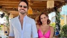 Carmen Villalobos y su novio Frederik Oldenburg dieron un mensaje de Navidad desde una isla paradisiaca.