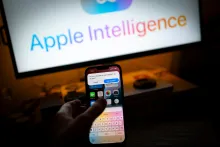 Apple añadió funciones con inteligencia artificial en la actualización de su sistema operativo.