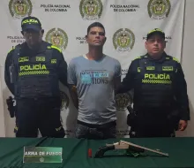 Hombre capturado por la Policía del Atlántico.