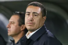 Efraín Juárez sueña debutar como técnico de Copa Libertadores