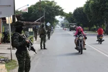 Militares en las vías hacia el Catatumbo