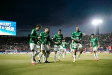 James Rodríguez asistió y Stiven Mendoza anotó en la victoria de León sobre Atlético de San Luis.