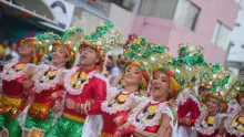 El desfile de la Guacherna encendió la fiesta en Barranquilla