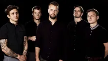 Robin Ognedal (guitarra), Baard Kolstad (batería), Einar Solberg (teclados y una de las mejores voces en la actualidad), Simen Børven (bajo) y Tor Oddmund (guitarra) conforman Leprous, una entidad que innova y desafía.