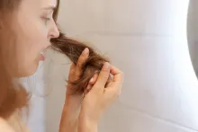 Cabello opaco: causas y la clave para recuperar su brillo