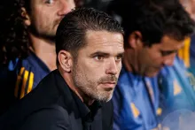 Fernando Gago agoniza en el banquillo de Boca Juniors