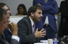 El representante Andrés Forero reconoció que Armando Benedetti logró sacar la reforma adelante.