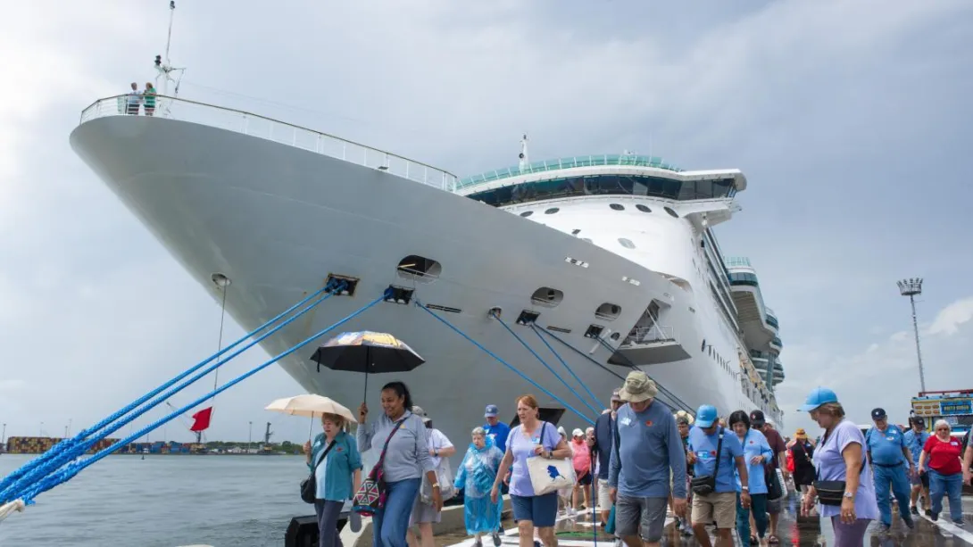 La ciudad se consolida como el destino de mayor actividad de cruceros en el país y uno de los más importantes del Caribe sur.