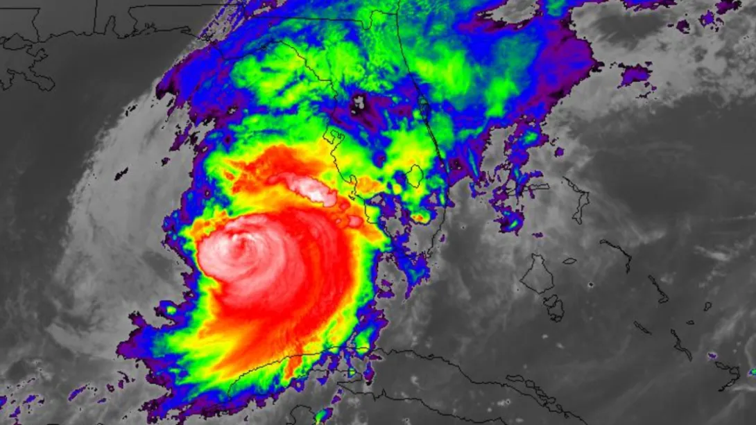 La Administración Nacional Oceánica y Atmosférica (NOAA, por sus siglas en inglés) ha advertido a los ciudadanos que los vientos del huracán Milton estarán cerca de los 250 kilómetros por hora.