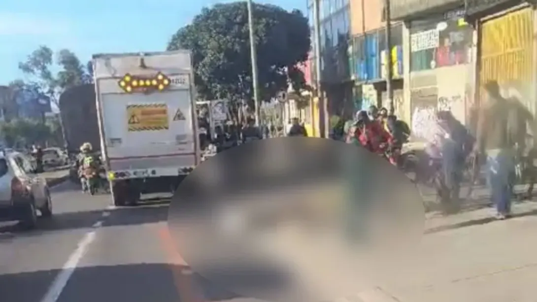 Movilidad Bogotá hoy: atención, grave accidente en avenida Boyacá deja dos muertos y hay colapso en la vía. Se sugiere que conductores tomen otra ruta.