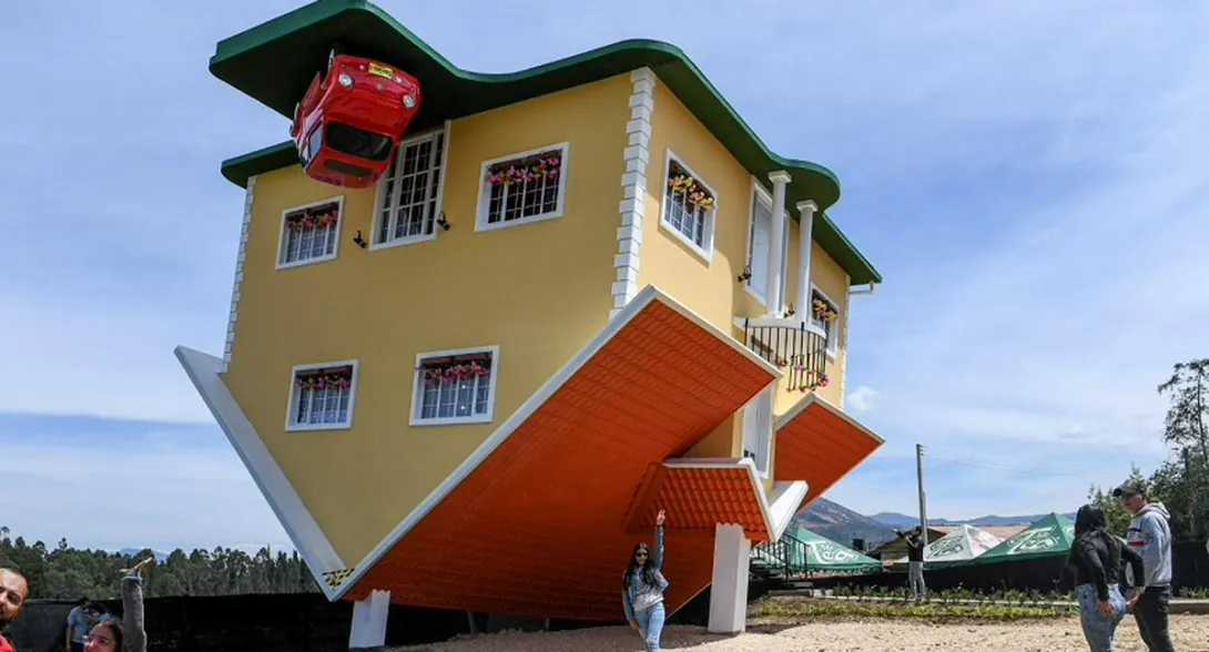 Detalles sobre cuánto vale la entrada a la casa al revés de Guatavita (Cundinamarca) y quiénes pueden ingresar gratis. | Dónde queda la casa loca.