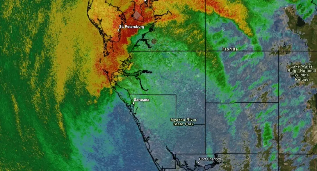 El huracán Milton tocó tierra en Florida y hay preocupación por sus efectos en la región. Los vientos superan los 150 kilómetros por hora. 