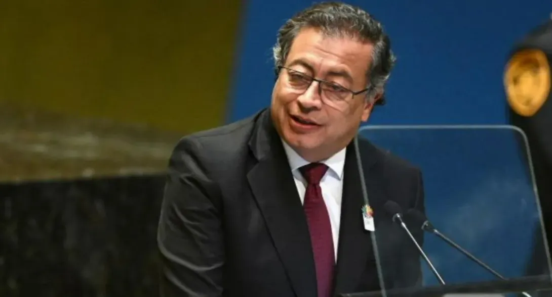 Invamer Poll indagó sobre la opinión que tienen los colombianos sobre el presidente Gustavo Petro y sobre si la situación de Colombia mejora o no.