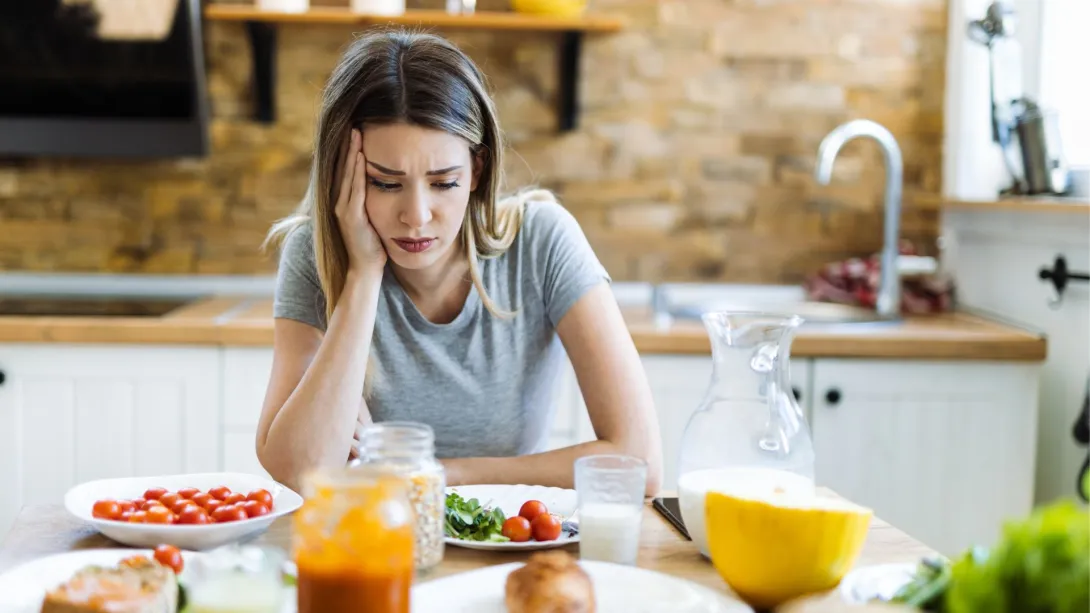 Desayunos en Colombia están caros por altos precios de la fruta fresca y el chocolate: situación global y falta de lluvias tiene que ver