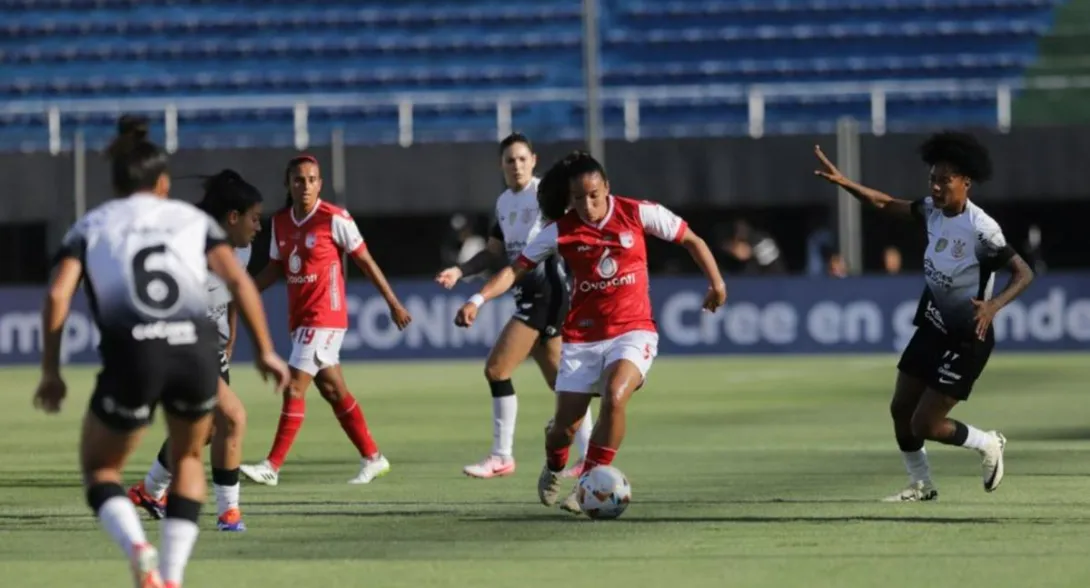 El equipo femenino de Independiente Santa Fe perdió la Copa Libertadores. Se quedaron con el segundo lugar y recibieron un reconocimiento económico.