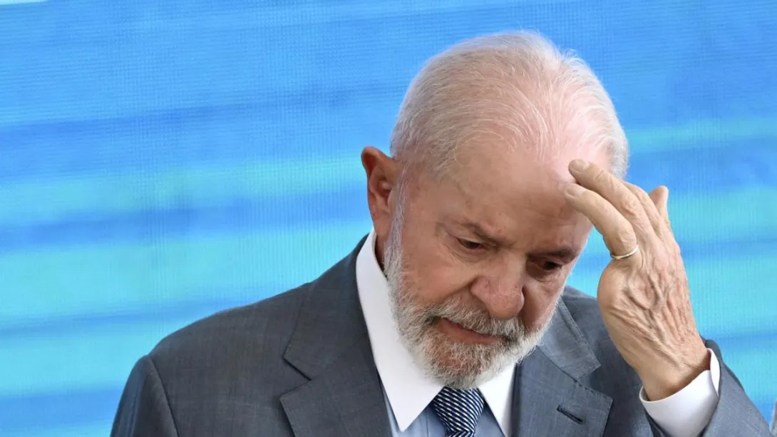 Lula fue ingresado el sábado en el Hospital Sirio-Libanés de Brasilia con 'una herida corto-contusa en la región occipital'.