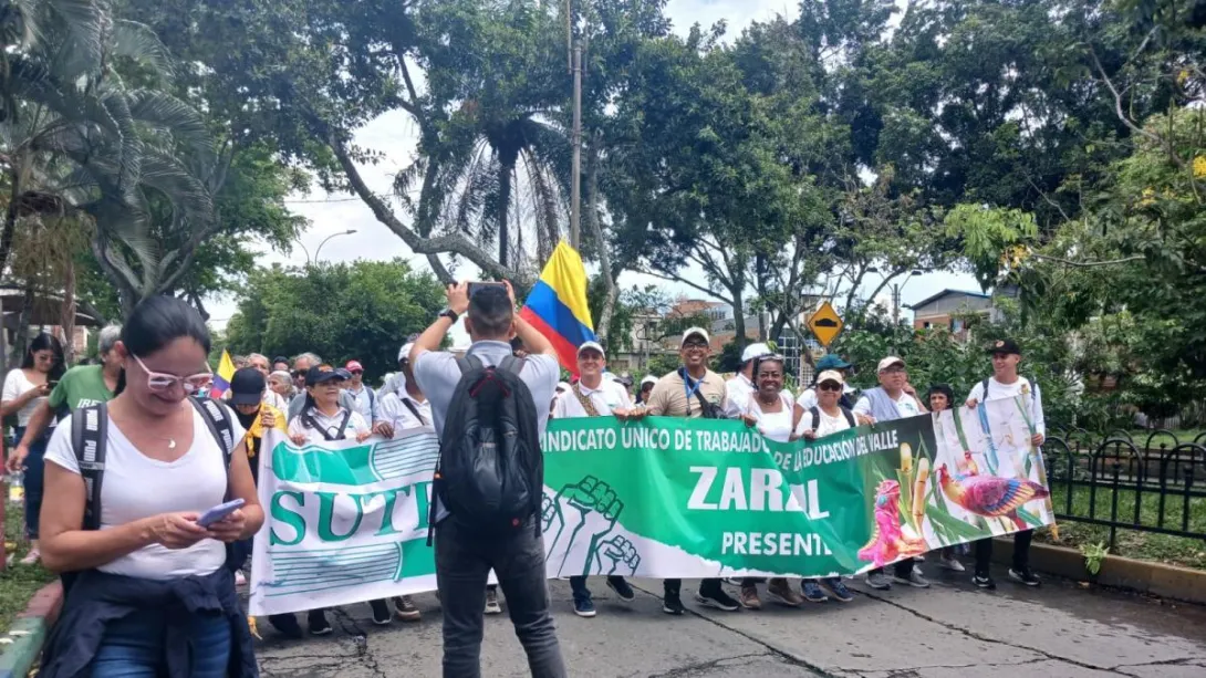 La movilización recorrió la zona de Comfandi El Prado con la meta de culminar en el sector de Puerto Rellena o Puerto Resistencia.