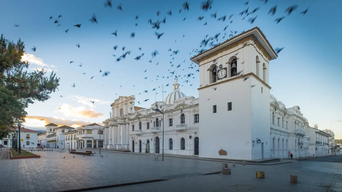 Popayán, también conocida como la 'Ciudad blanca', es uno de los destinos religiosos y gastronómicos más importantes del país.