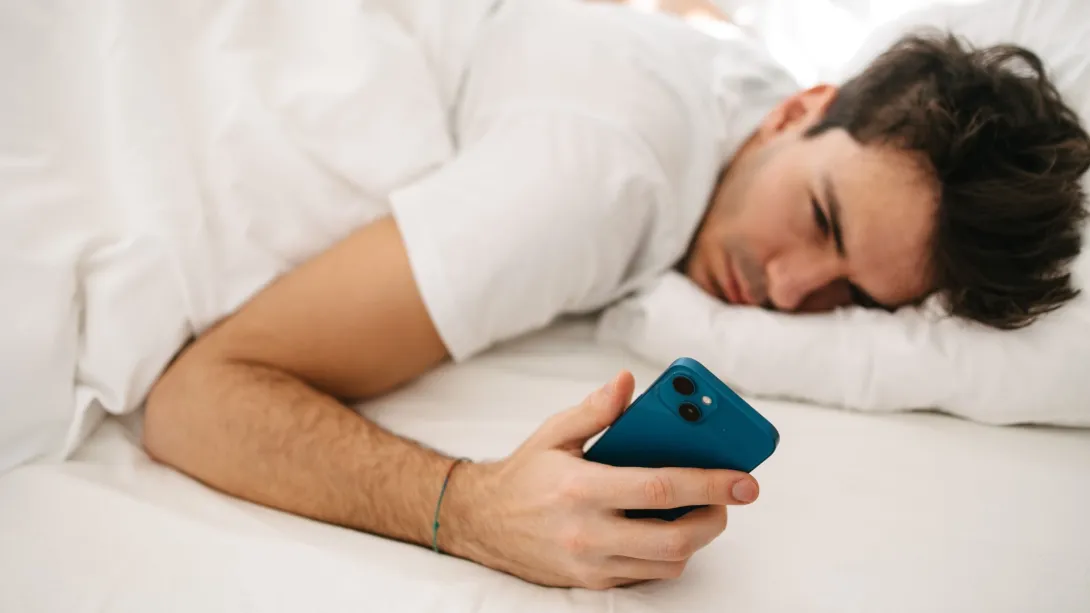 Posponer la alarma del celular puede tener algunos efectos en la salud.