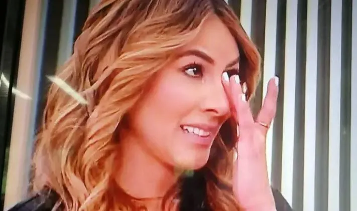 Carolina Soto cometió un error que le afectó su salud ocular: “lloraba del ardor”.