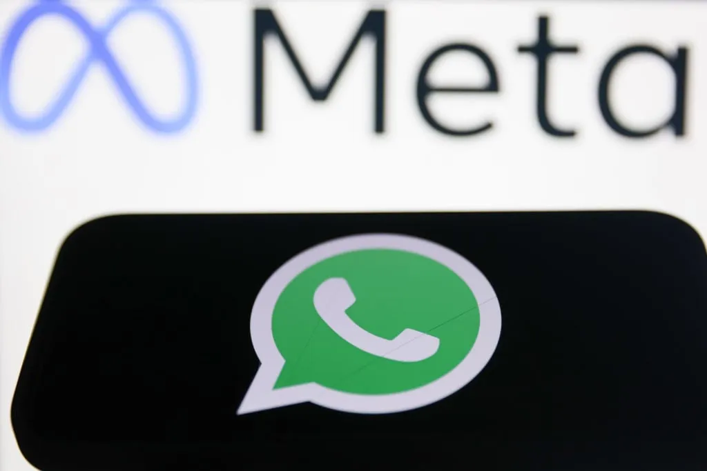 Meta AI está disponible en varias aplicaciones de Meta, como WhatsApp, Messenger, Instagram y Facebook.