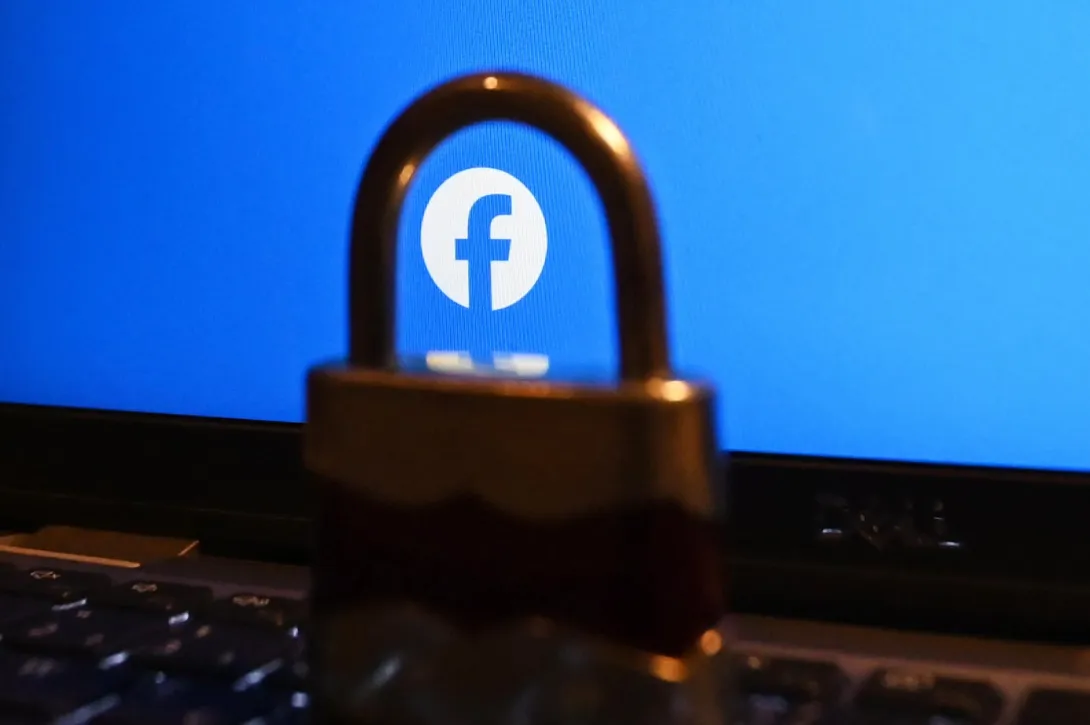 Restringir el perfil de Facebook protege la privacidad del usuario.