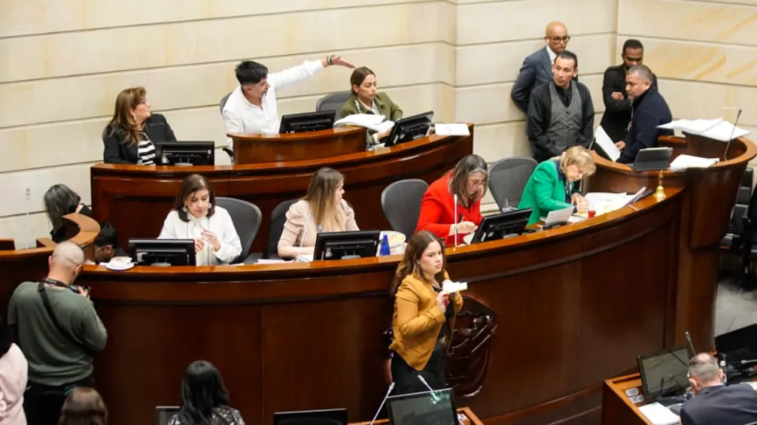 La discusión quedó para este martes. Se apretaron los tiempos para su aprobación en extras.