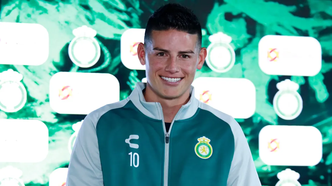 James Rodríguez en su presentación oficial con el Club León.